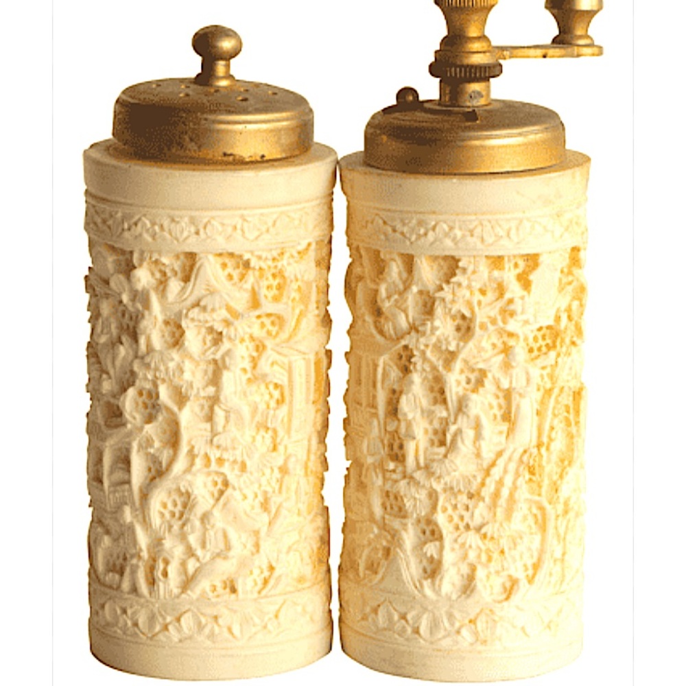 Accila tempera salt and pepper shakers
